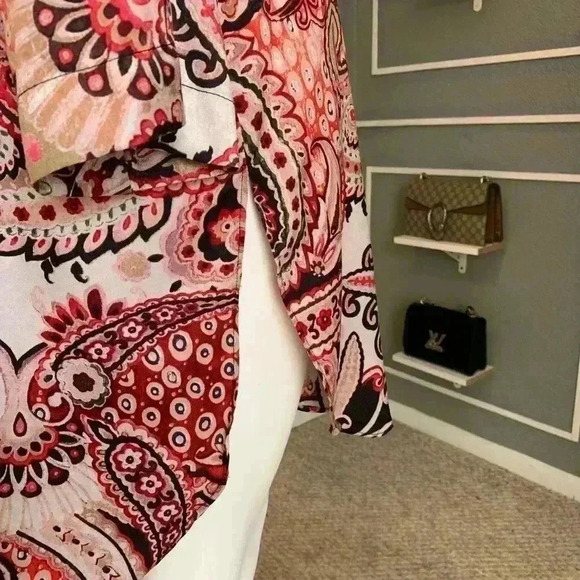 ZARA Tunic Red Paisley High Mock Neck Banded Collar Split Sides Size S - Picture 11 of 12